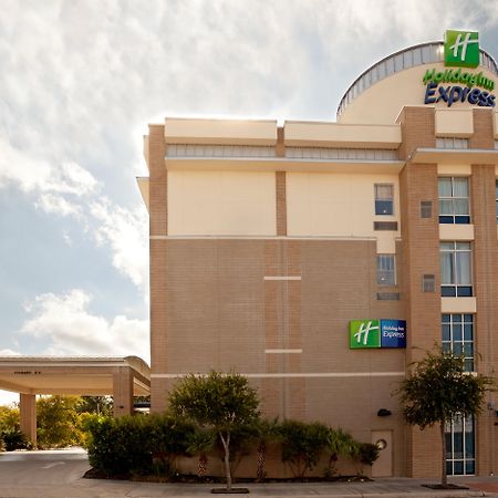 Holiday Inn Express Hotel & Suites San Antonio - Rivercenter Area, An Ihg Hotel Exterior foto